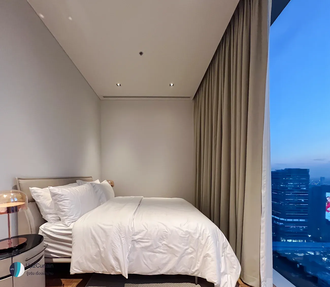 up2curtain-install-curtain-bedroom